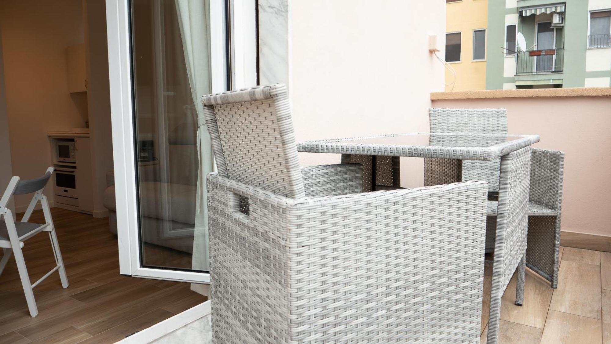 Prestige Boutique Homes-Design Disctict Милано Екстериор снимка